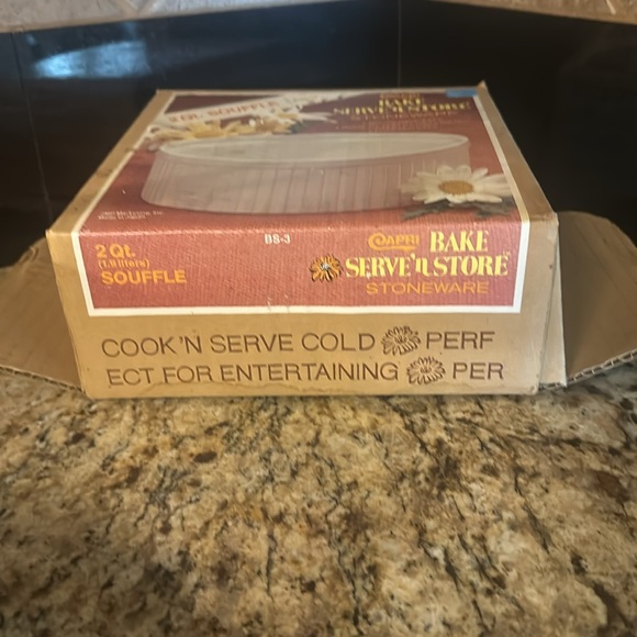 Apri Bake n Store stoneware 2qt Souffle - Picture 5 of 8